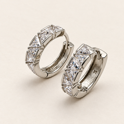 Argolas com Moissanite Trilliant 3x3mm*14