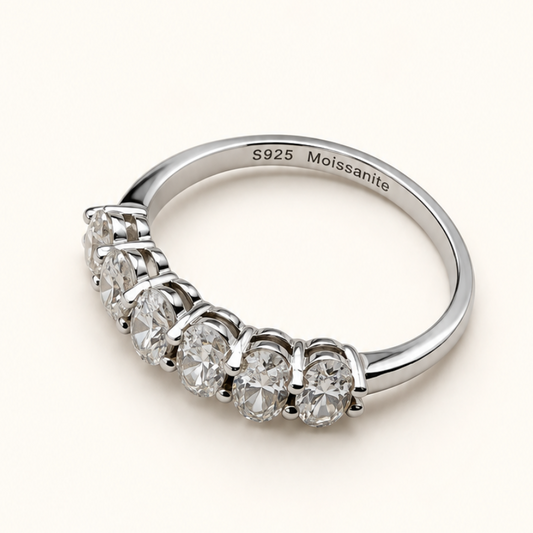 Anel Moissanite Oval 3x5mm