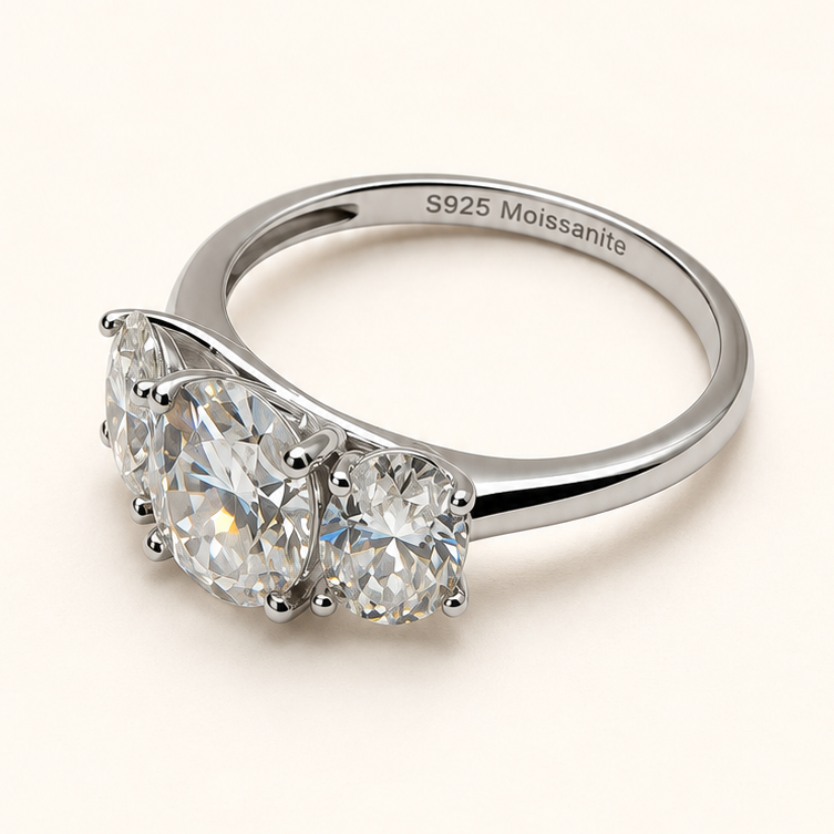 Anel Moissanite Oval 7x9mm