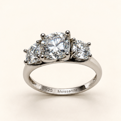 Anel Moissanite Princess 7x7mm