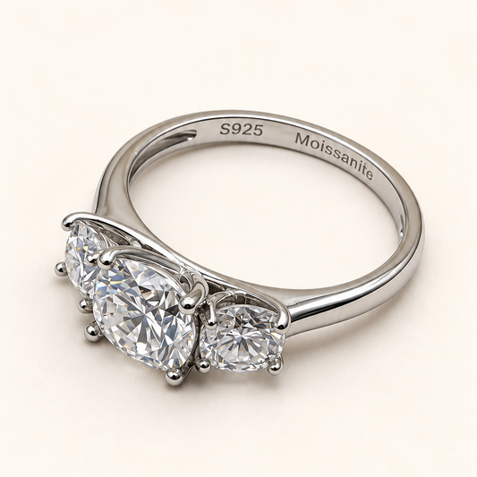 Anel Moissanite Princess 7x7mm