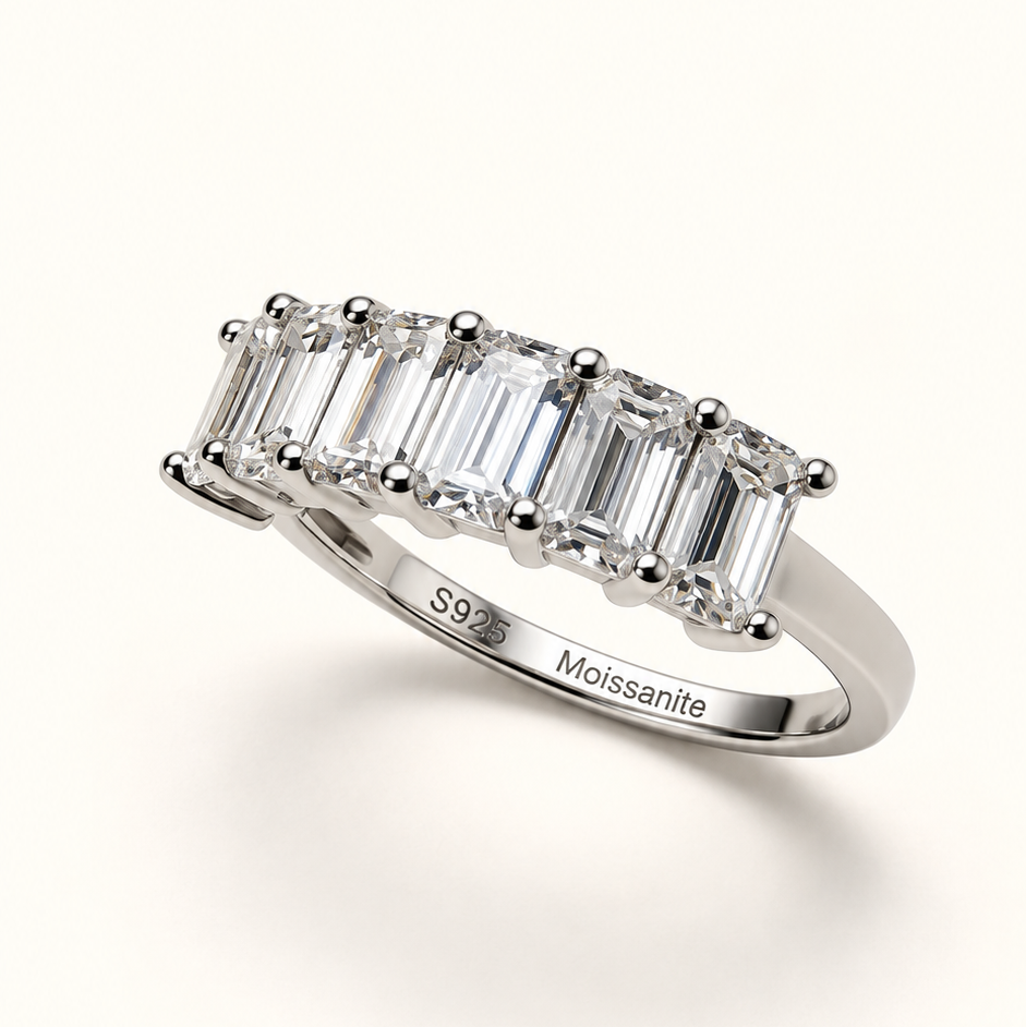 Anel Moissanite Emerald Cut 3x5mm*6