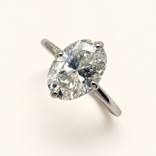 Anel Moissanite Oval 7x10mm