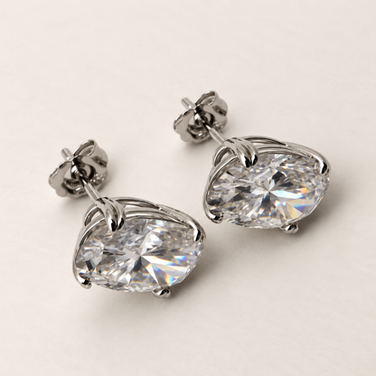 Brinco Moissanite Oval 8x12mm