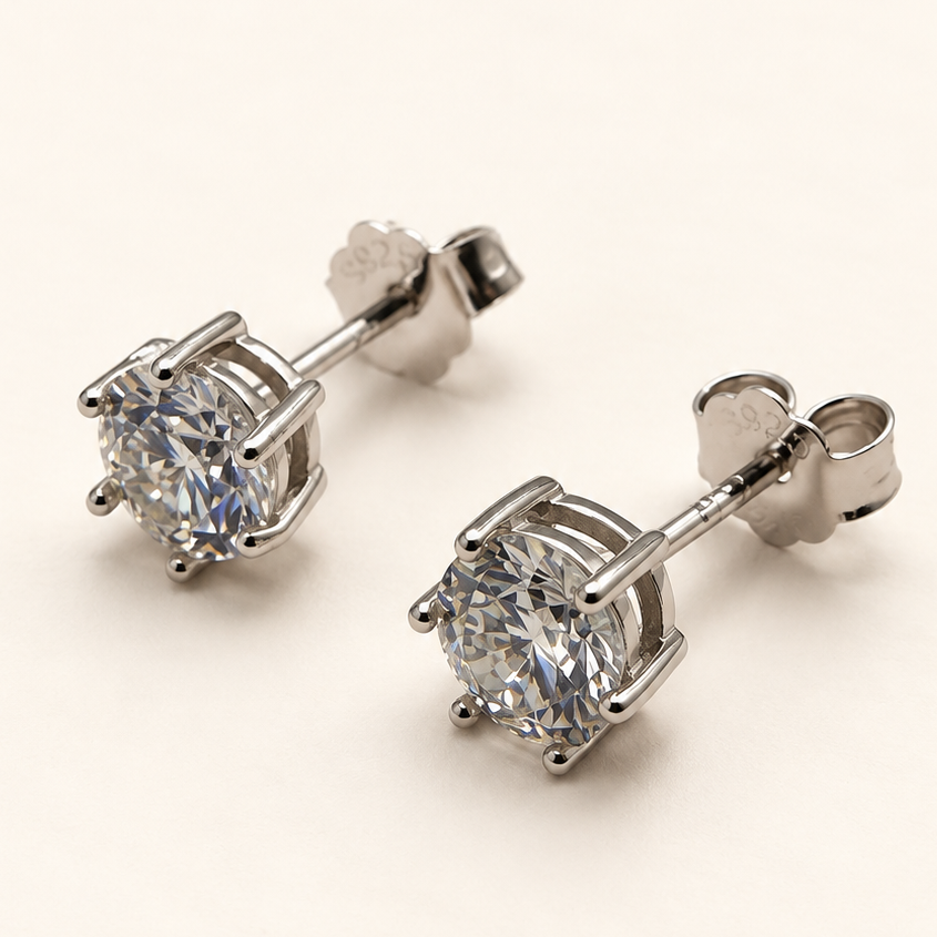 Brinco Moissanite Round 5.0mm