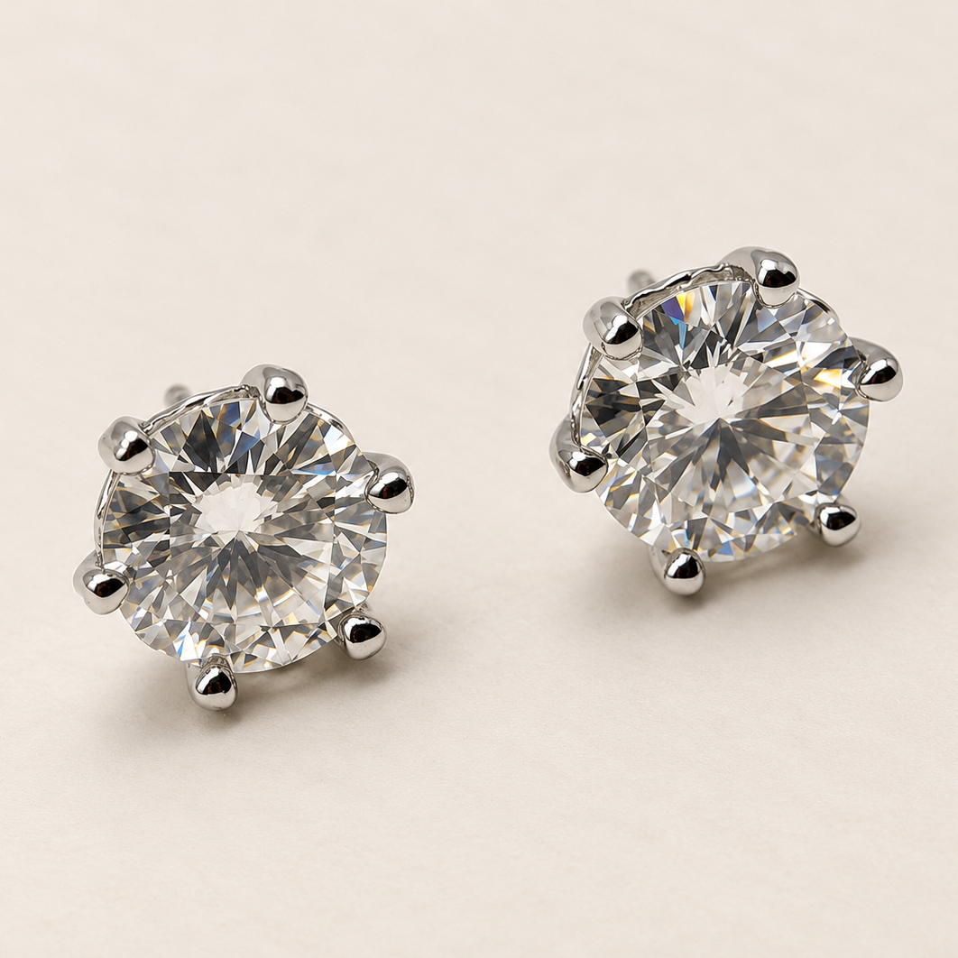 Brinco Moissanite Round 8.0mm